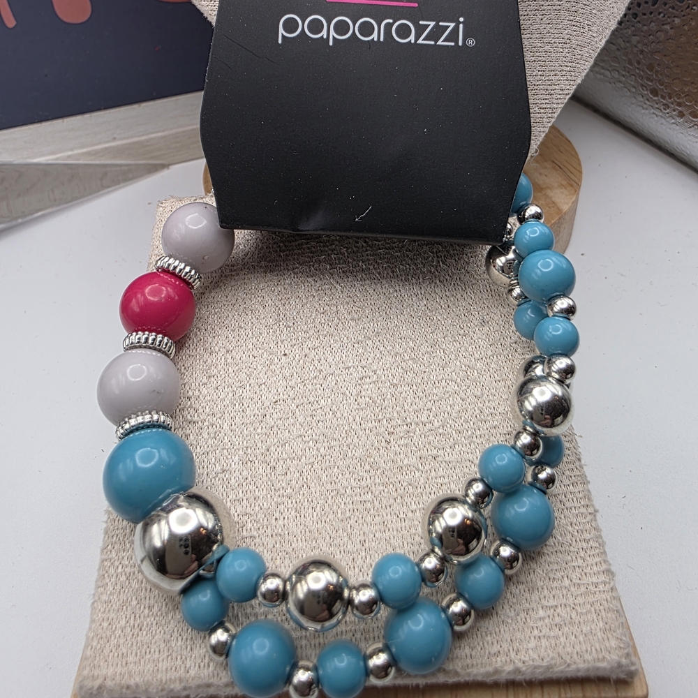 Paparazzi Turquoise, Pink, and Silver Beaded Bracelet (514)